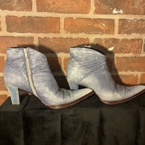 Elegant Light Blue Ankle Booties